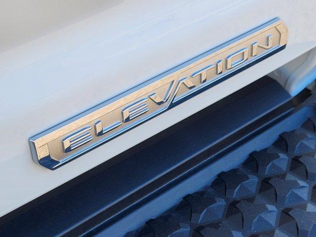 Photo of 2025 Summit White GMC Canyon