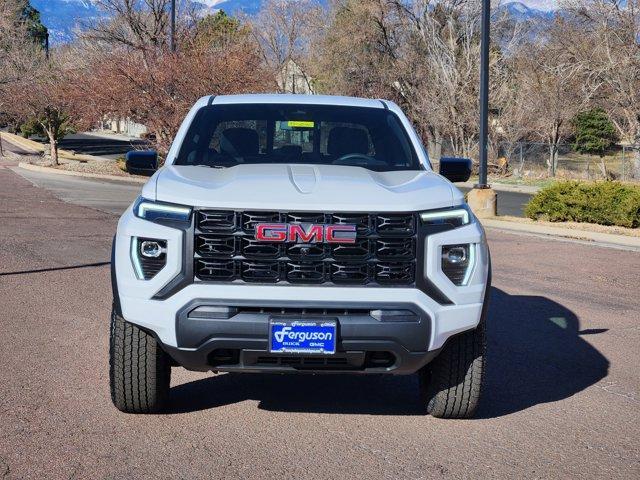 Photo of 2025 Summit White GMC Canyon