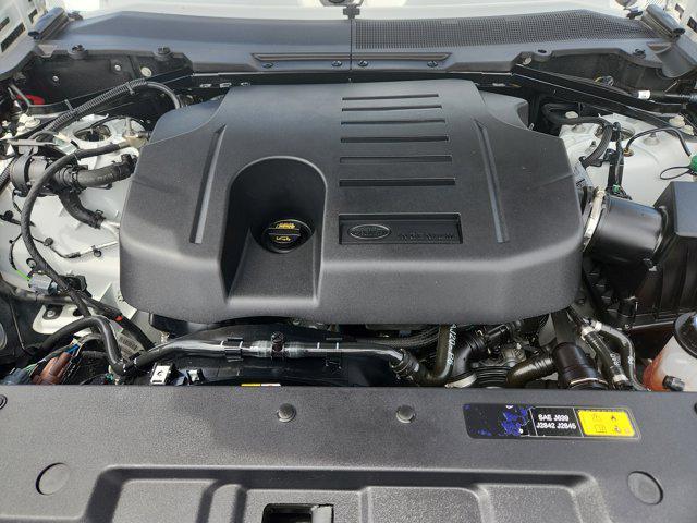 Photo of 2023 Fuji White Land Rover Defender