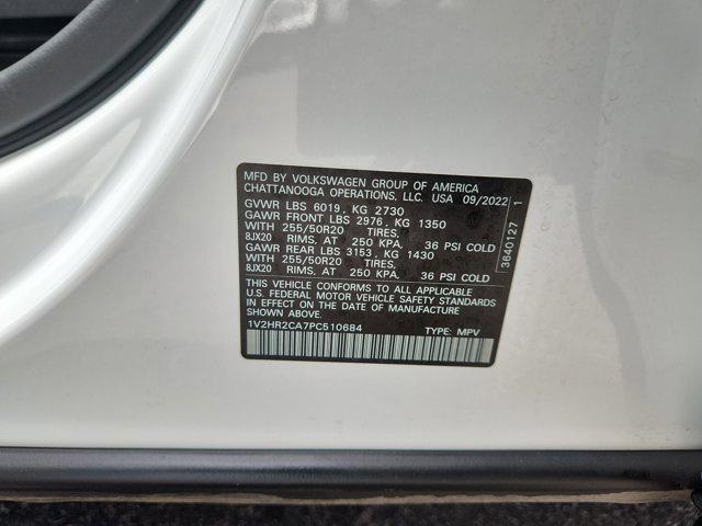Photo of 2023 Pure White Volkswagen Atlas