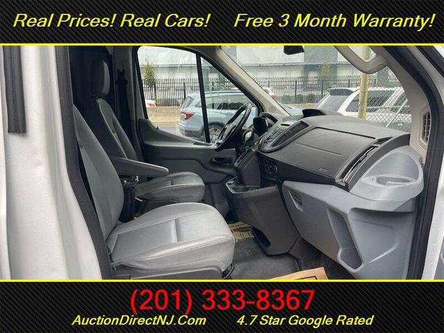 Photo of 2019 White Ford Transit-350