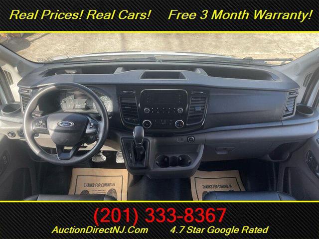 Photo of 2022 White Ford Transit-350