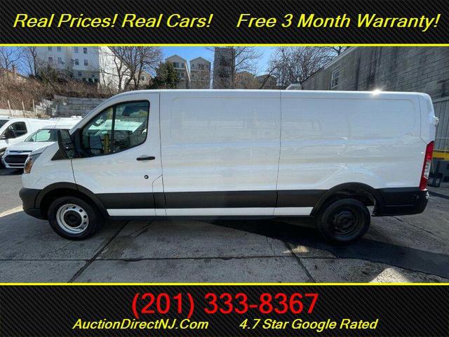Photo of 2020 White Ford Transit-250