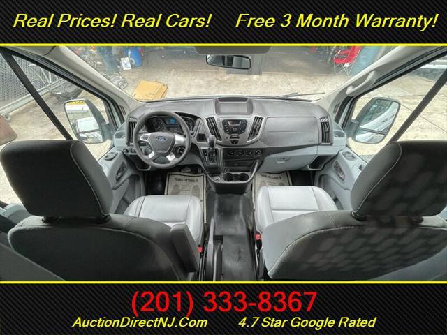 Photo of 2019 White Ford Transit-250