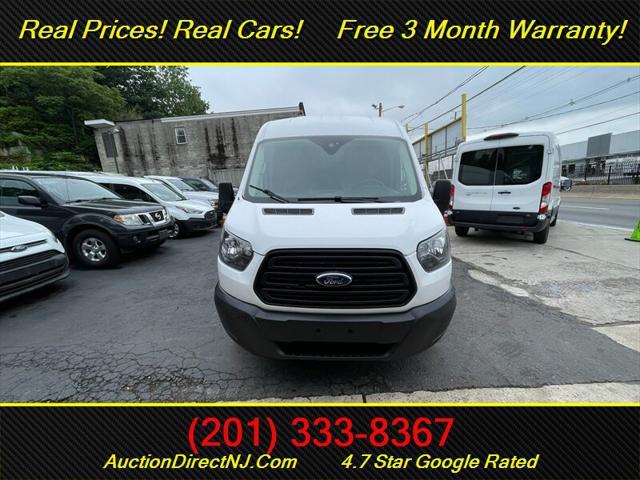 Photo of 2019 White Ford Transit-250
