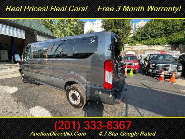 Photo of 2016 Gray Ford Transit-350