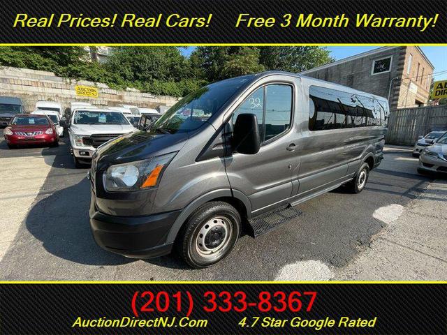 Photo of 2016 Gray Ford Transit-350