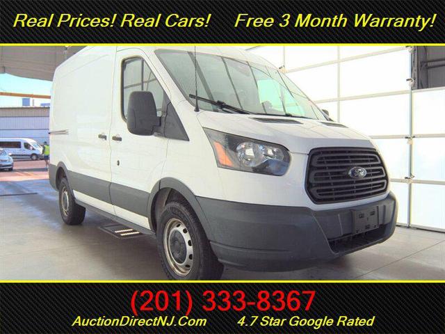 Photo of 2017 White Ford Transit-250
