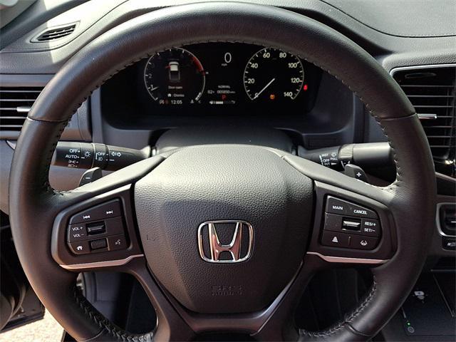 Photo of 2025 Crystal Black Pearl Honda Ridgeline