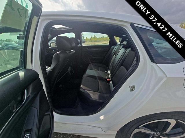 Photo of 2019 Platinum White Pearl Honda Accord