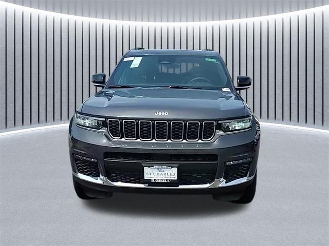 Photo of 2025 Baltic Gray Metallic Clearcoat Jeep Grand Cherokee L
