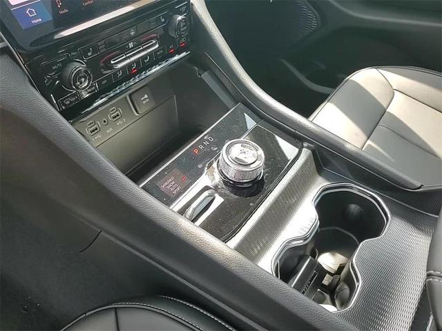Photo of 2025 Baltic Gray Metallic Clearcoat Jeep Grand Cherokee L