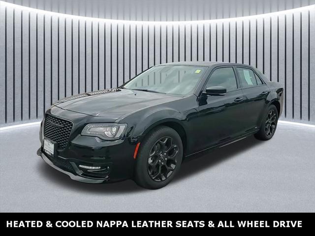 2022 Chrysler 300