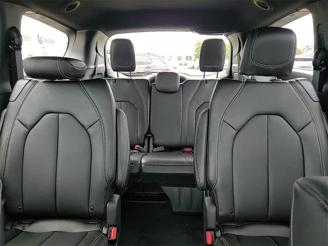 Photo of 2026 Pw7 Chrysler Pacifica