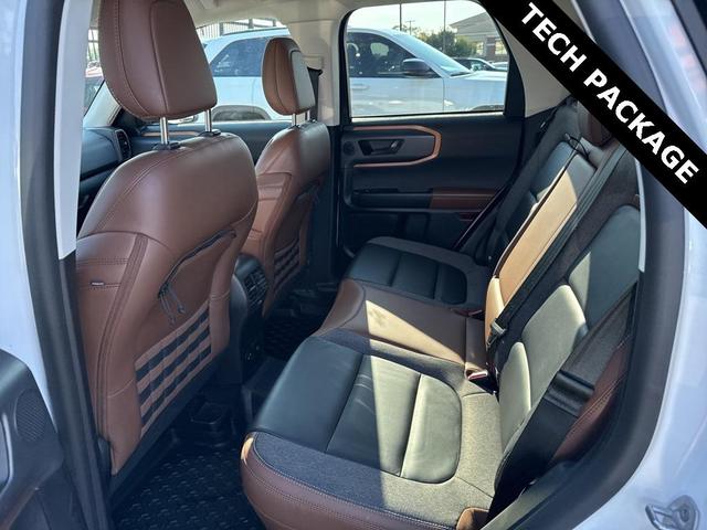 Photo of 2022 Oxford White Ford Bronco Sport