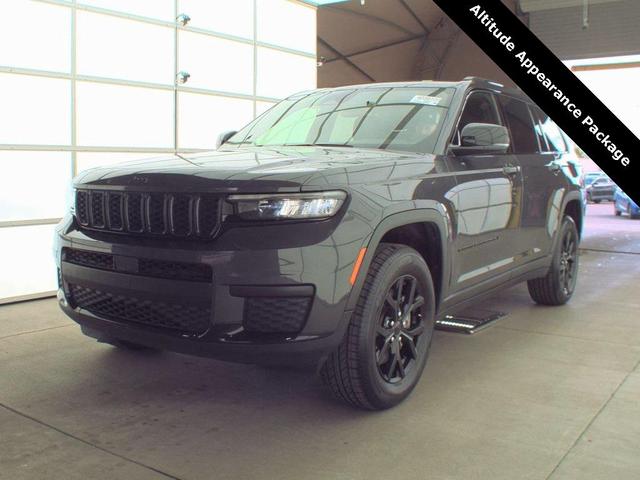 Photo of 2024 Baltic Gray Metallic Clearcoat Jeep Grand Cherokee L