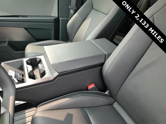Photo of 2024 Stainless Steel Tesla Cybertruck