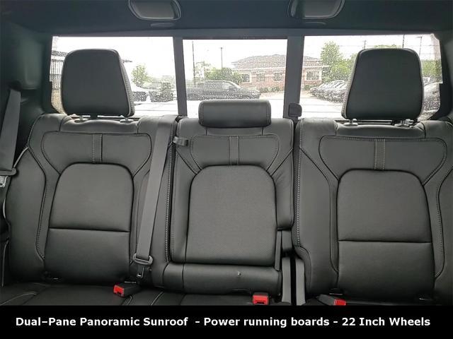 Photo of 2024 Bright White Clearcoat RAM 1500