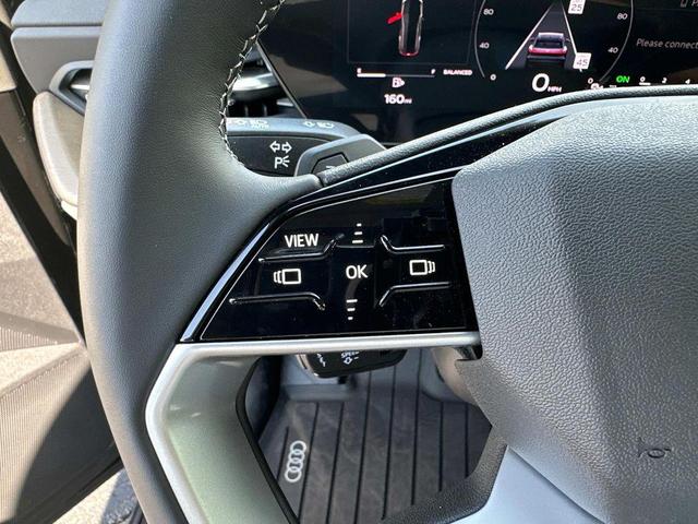 Photo of 2025 Mythos Black Metallic Audi Q5