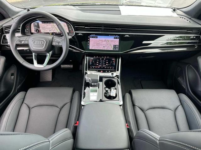 Photo of 2025 Mythos Black Metallic Audi Q8