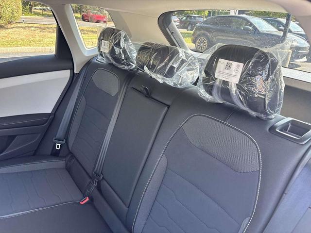 Photo of 2025 Gray Volkswagen Taos