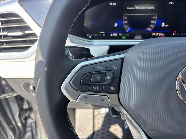 Photo of 2025 Gray Volkswagen Taos