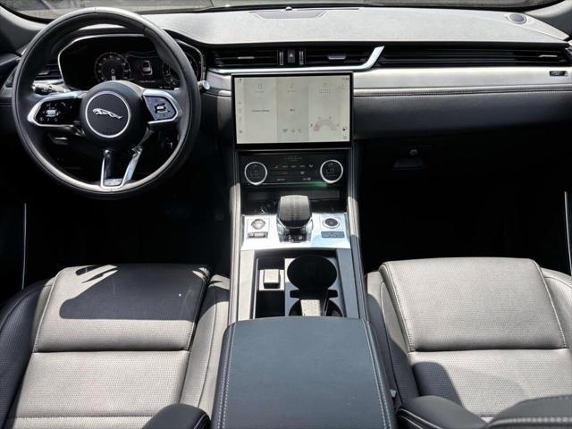 Photo of 2025 Santorini Black Metallic Jaguar F-PACE