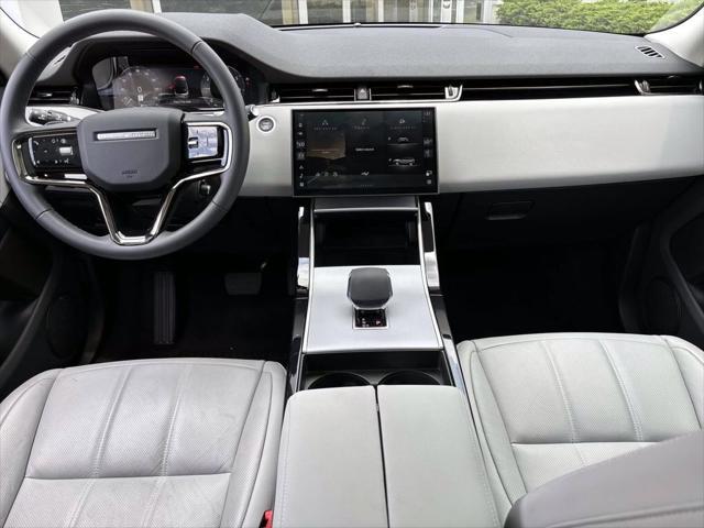 Photo of 2025 White Land Rover Range Rover Evoque