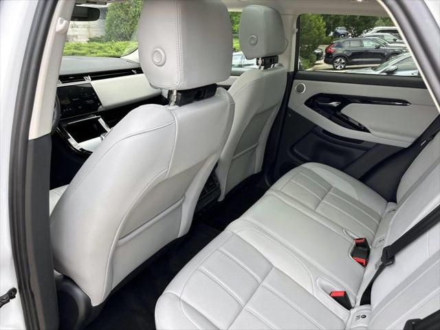 Photo of 2025 White Land Rover Range Rover Evoque