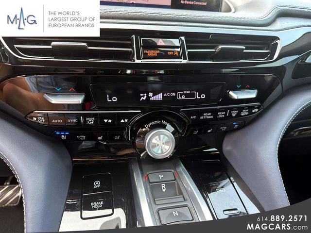 Photo of 2024 Lunar Silver Metallic Acura MDX