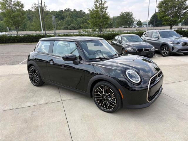 2025 MINI Hardtop