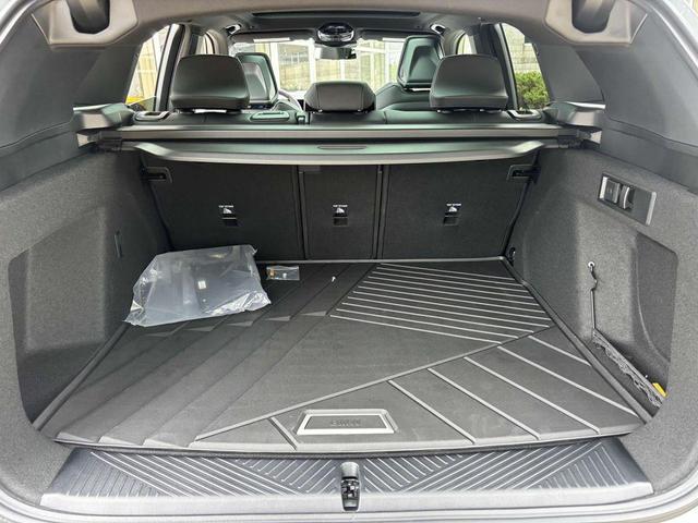 Photo of 2025 Brooklyn Grey Metallic BMW X3