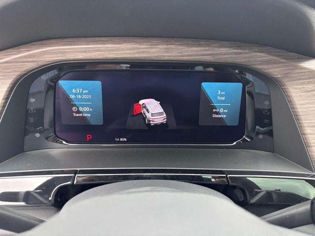 Photo of 2026 Pure Gray Volkswagen Atlas