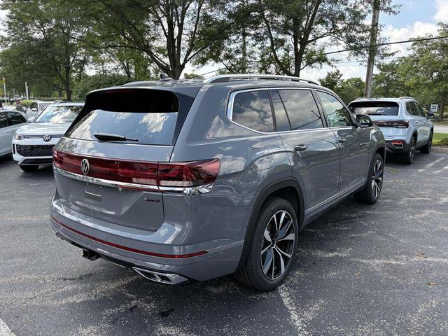 Photo of 2026 Pure Gray Volkswagen Atlas