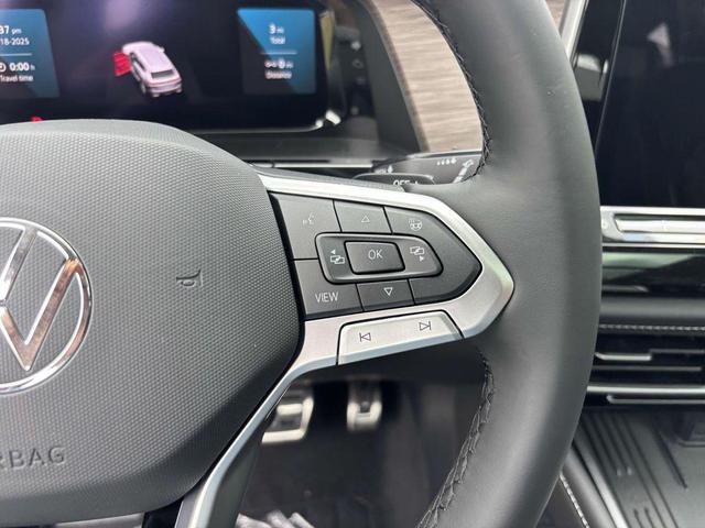 Photo of 2026 Pure Gray Volkswagen Atlas