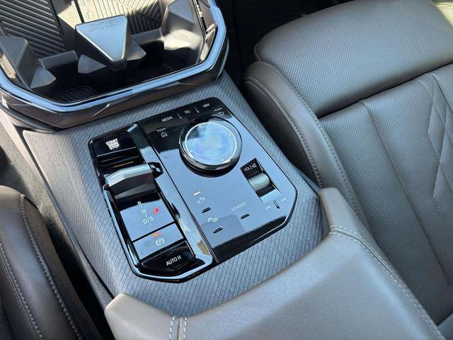 Photo of 2026 Dune Grey Metallic BMW X3