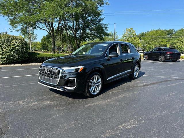 Photo of 2025 Mythos Black Metallic Audi Q7