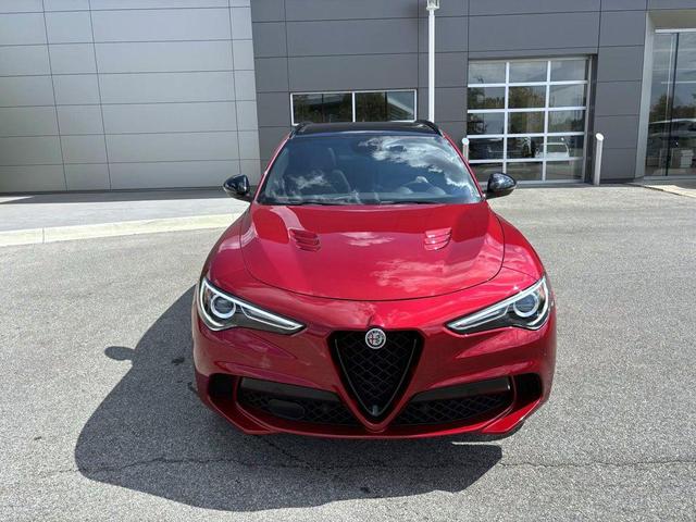 Photo of 2022 Rosso Etna Alfa Romeo Stelvio