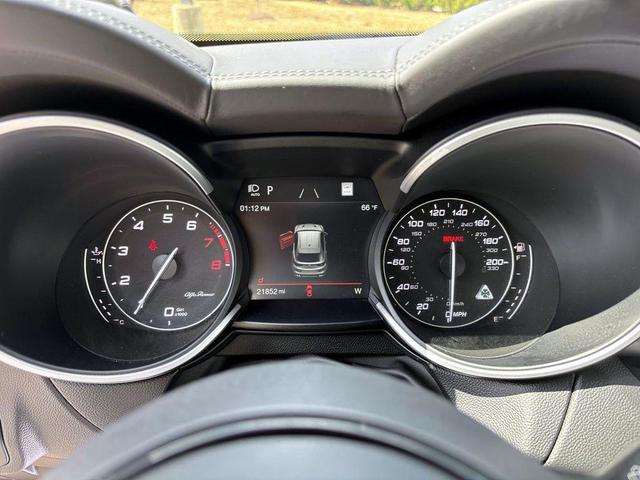 Photo of 2022 Rosso Etna Alfa Romeo Stelvio
