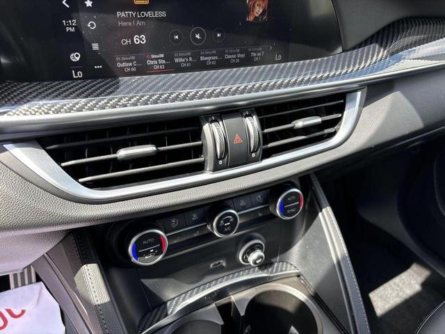 Photo of 2022 Rosso Etna Alfa Romeo Stelvio