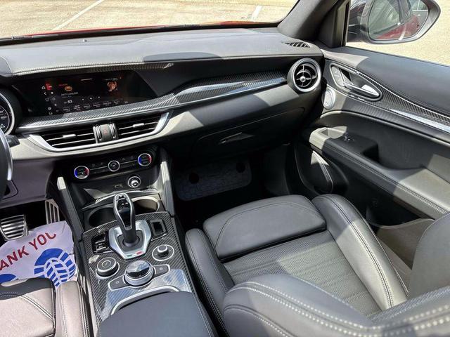 Photo of 2022 Rosso Etna Alfa Romeo Stelvio