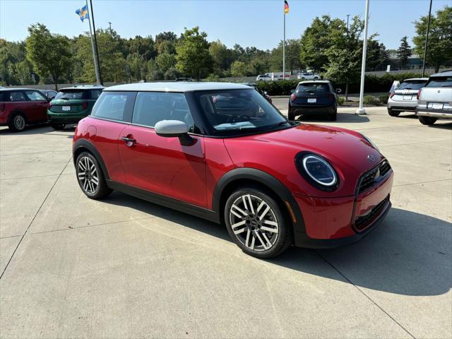 2025 MINI Hardtop