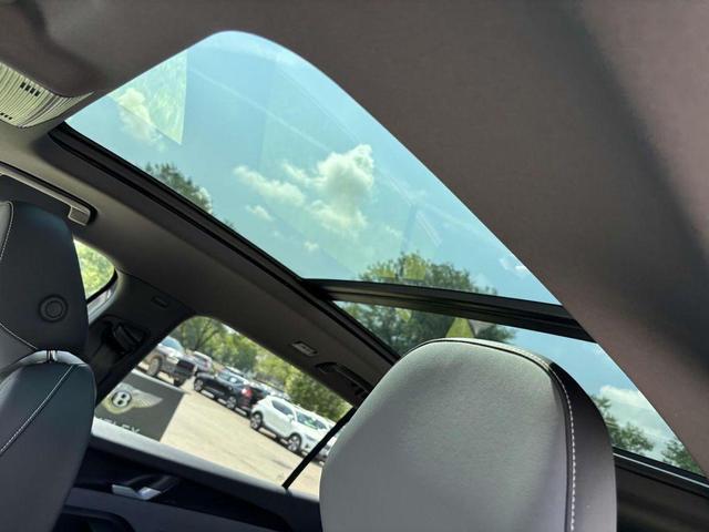 Photo of 2025 Platinum Gray Metallic Volkswagen Tiguan