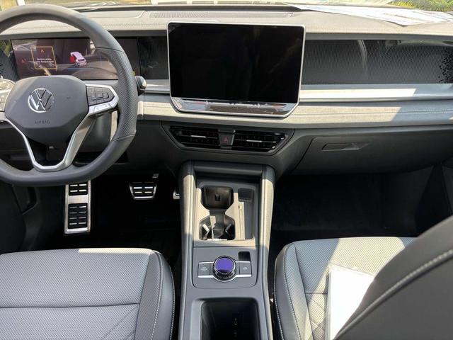 Photo of 2025 Platinum Gray Metallic Volkswagen Tiguan
