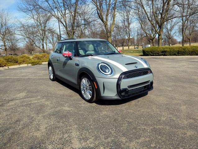 2023 MINI Hardtop