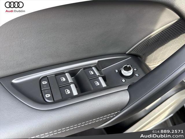 Photo of 2025 Mythos Black Metallic Audi Q5