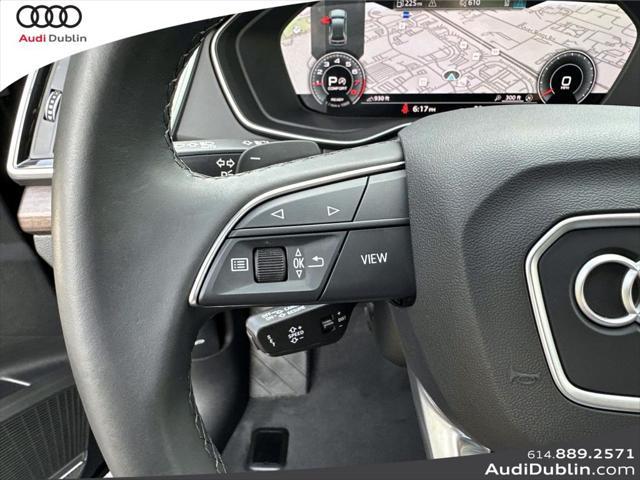 Photo of 2025 Mythos Black Metallic Audi Q5