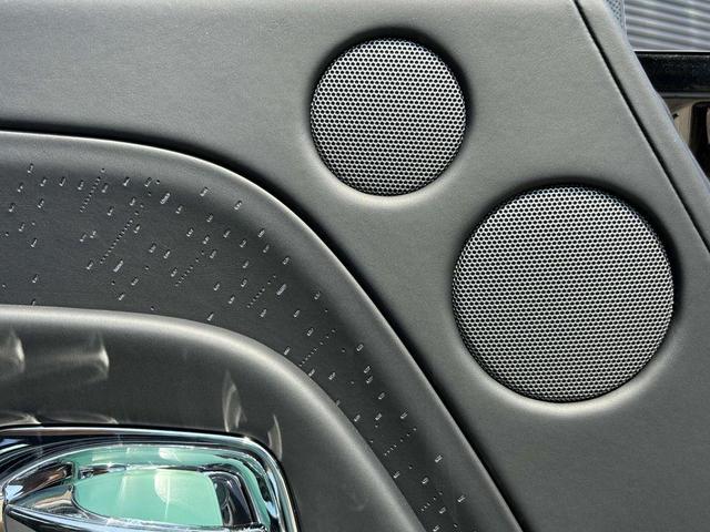 Photo of 2024 Black Diamond Metallic Rolls-Royce Spectre
