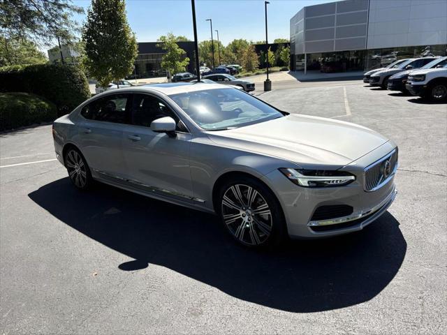 2023 Volvo S90 Recharge Plug-in Hybrid