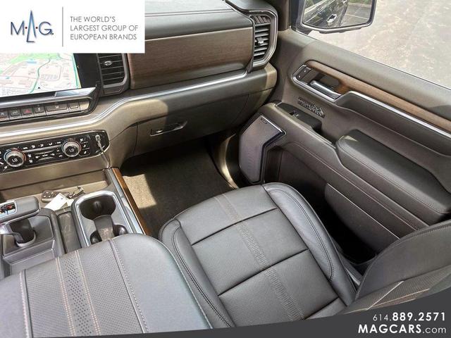 Photo of 2024 Black Chevrolet Silverado 1500